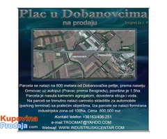 Plac u Dobanovcima - Fotografija 1/2